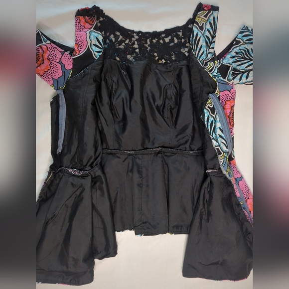 Beautiful Peplum Ankara Top, Floral Print And Beaded Chest Detail - Picture 13 of 16